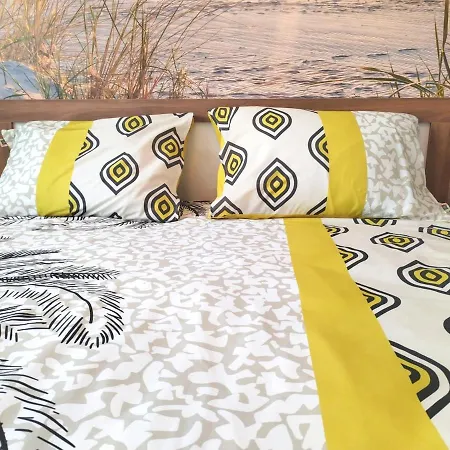 Sea Breeze Апартамент Бургас