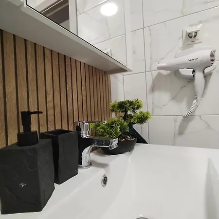 Sea Breeze Апартамент